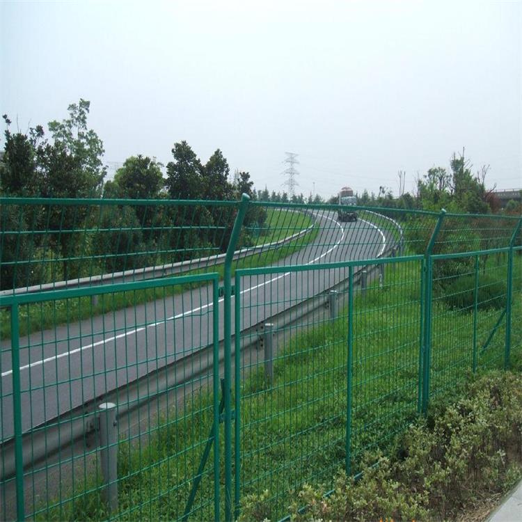 高速護欄